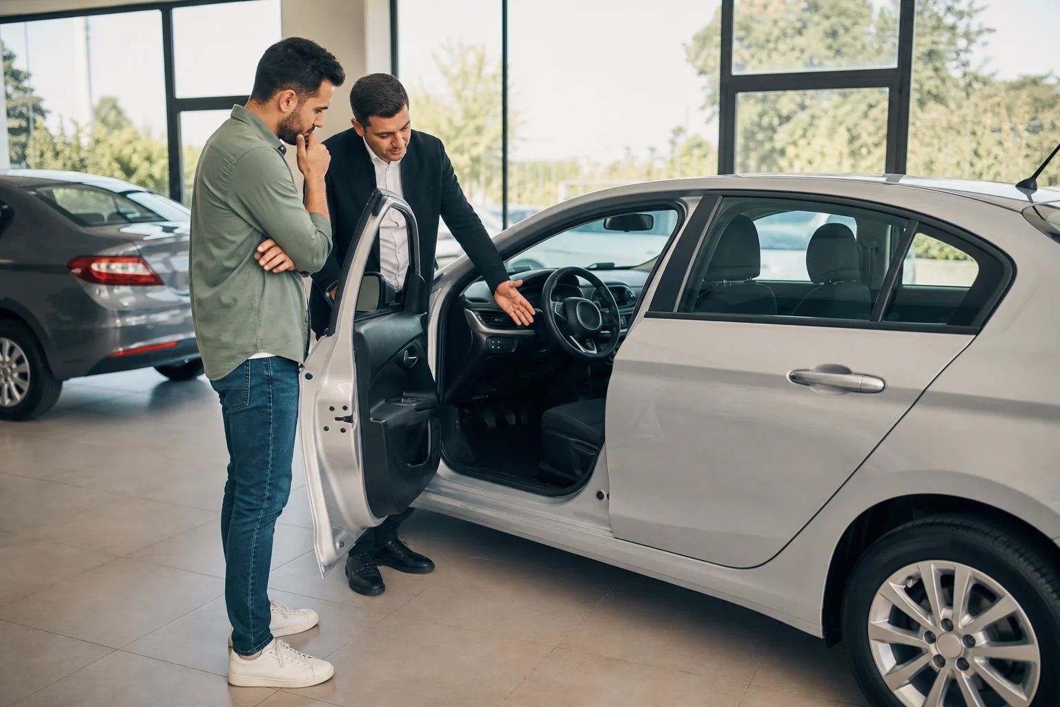 Fotoğraf: Fiat Linea hangi paket alınmalı ve neden? - Fiat Linea Paket Sıralaması: Hangi Donanım Paketi Mantıklı?